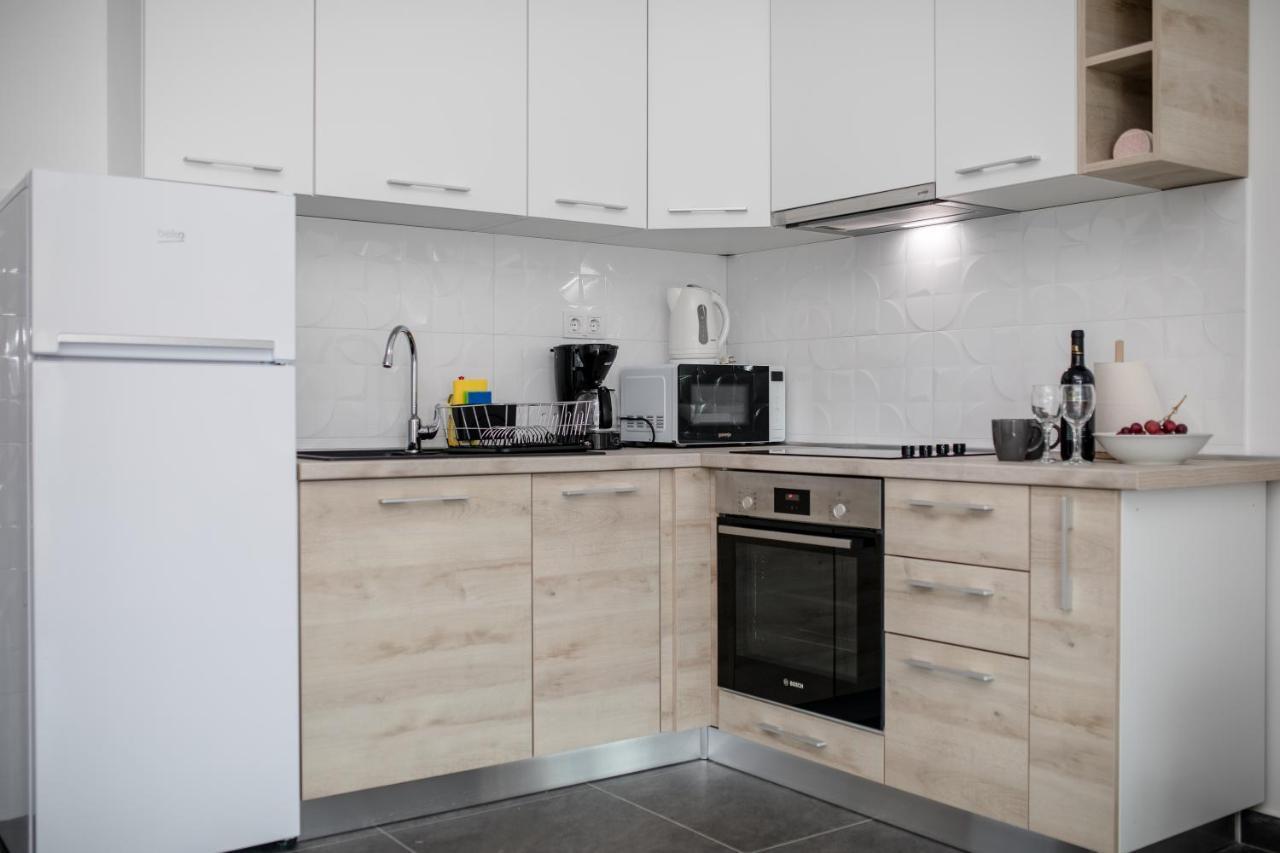 Mariva Apartments Lopar Eksteriør bilde