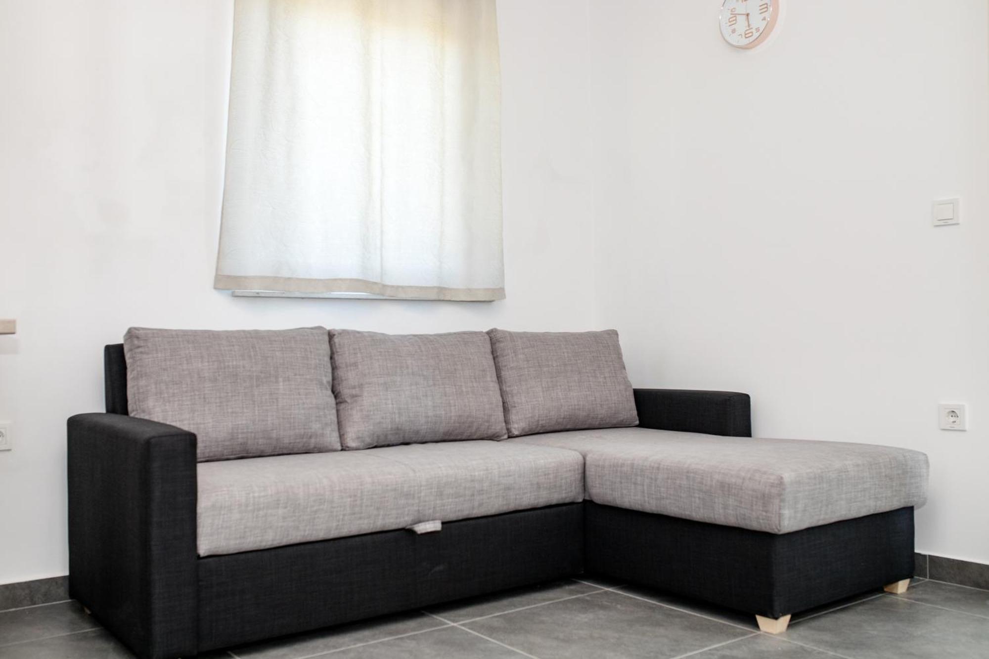 Mariva Apartments Lopar Eksteriør bilde